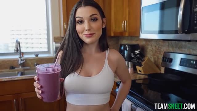 TeamSkeetClassics - Lily Lou - Healthy Habits, Horny Rewards 06 05 2024 - Watch Latest Porn Video at ePornHome.com for Free.